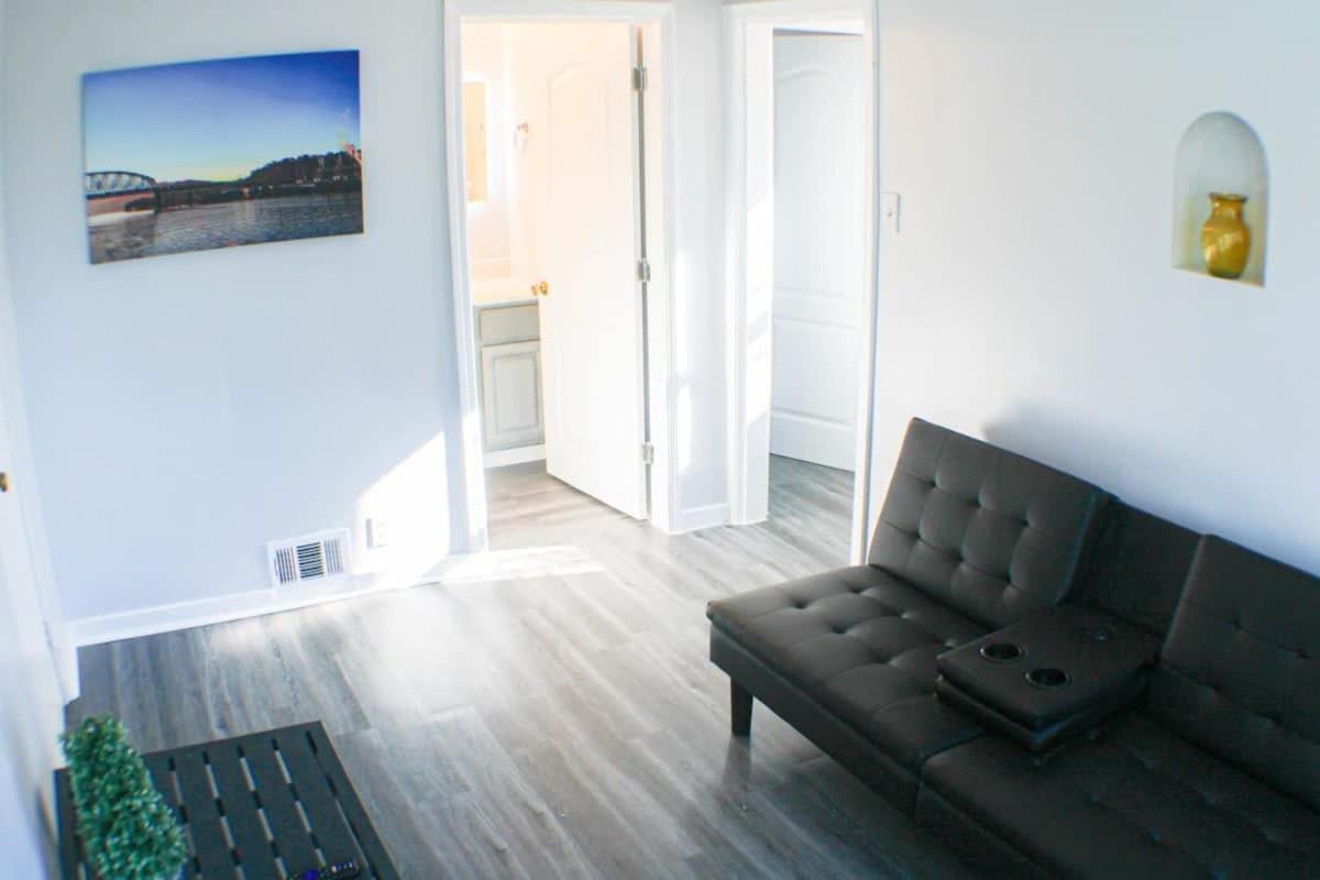 Newly Renovated 2-Bed Near Downtown-North Shore بيتسبرغ المظهر الخارجي الصورة